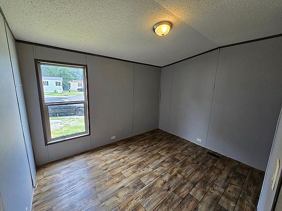 5th image of 2635 E Palmetto St Lot 15