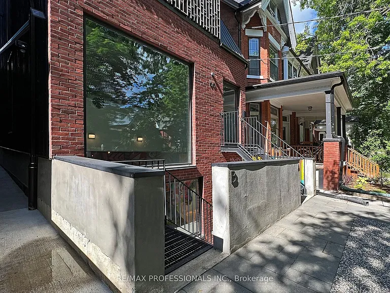 60 Melbourne Ave #B — Photo 28