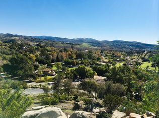 4560 Palomar Dr, Fallbrook, CA 92028