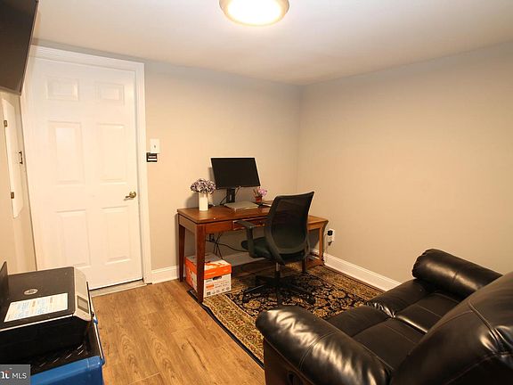 5th image of 523 Atwood Ct