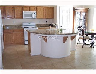 4th image of 5813 Elphin Ct