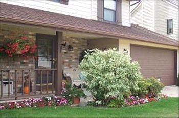 1st image of 4115 W Carmel Dr