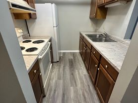 Lynnwood Apartments