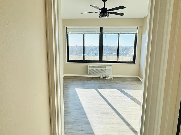 3601 Wisconsin Ave NW #702 — Photo 29