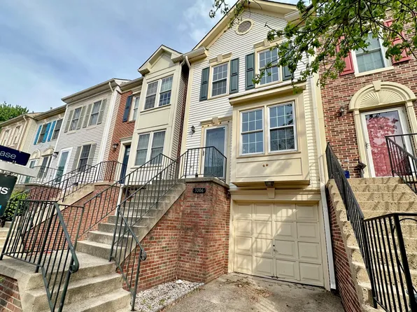3006 Heritage Springs Ct, Alexandria, VA 22306