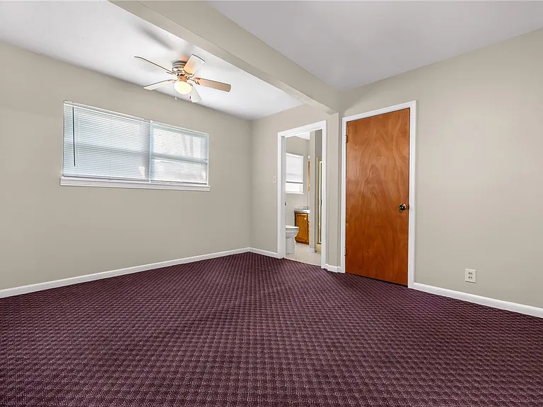 1226 Zarsky Dr — Photo 15