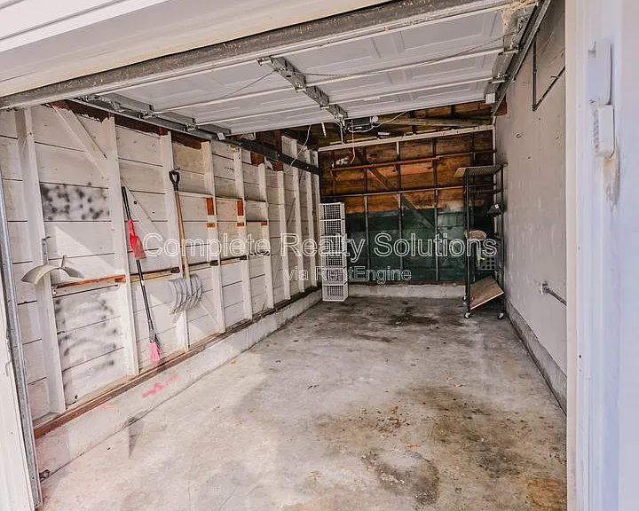 10200 Tappan Dr — Photo 33