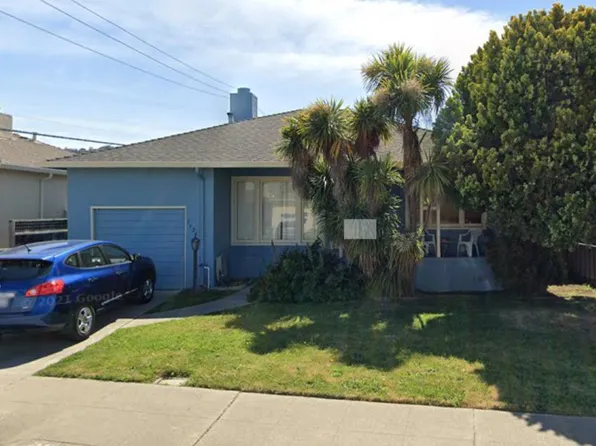 3624 Santiago St, San Mateo, CA 94403