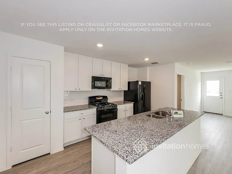4024 Mountain Meadow Rd — Photo 8