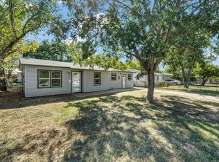 1404 SE 12th St, Mineral Wells, TX 76067