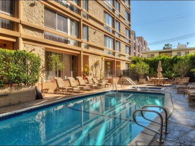 318 N Maple Dr UNIT 106, Beverly Hills, CA, 90210