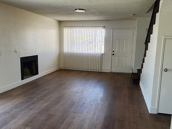 5th image of 13852 Burning Tree Dr Unit 4