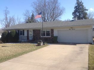 311 36th Ave N, Clinton, IA 52732