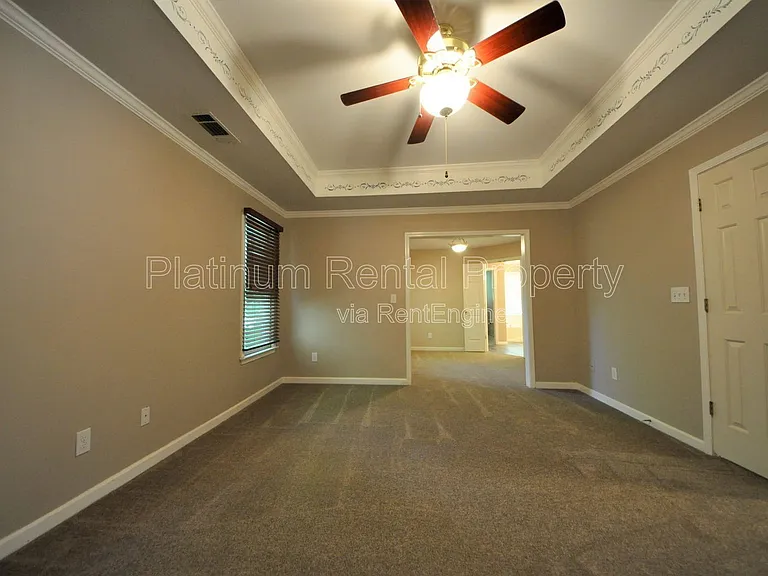 7115 Red Fox Ln — Photo 22