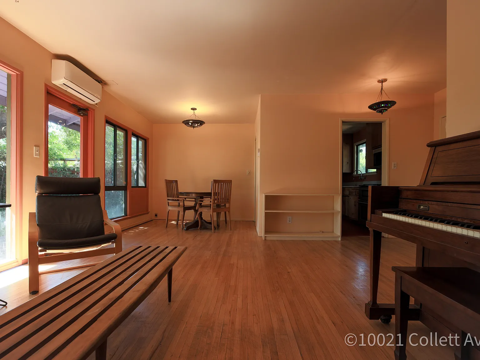 10021 Collett Ave — Photo 3
