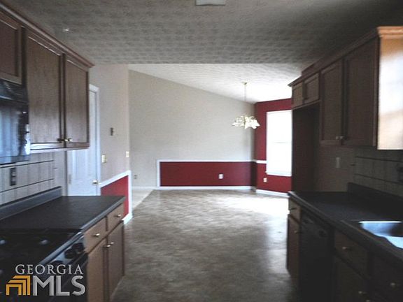 2nd image of 107 Brentwood Blvd
