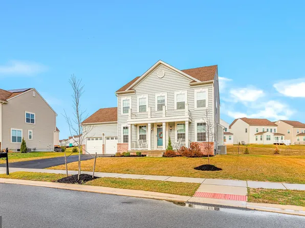 1702 Lord Tennyson Pl, Middletown, DE 19709