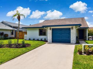 2390 NW 15th St, Delray Beach, FL 33445
