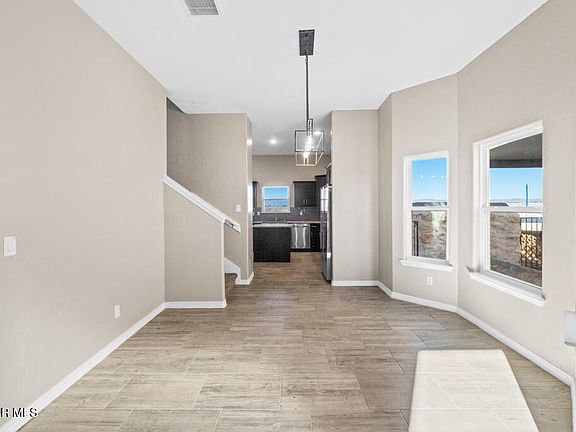 3rd image of 7313 Norte Grande Dr