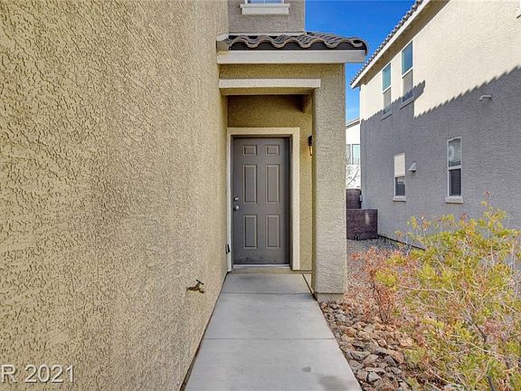 5th image of 7438 Morisset Ave