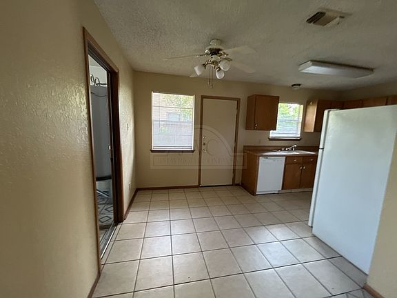 5th image of 1326 Jefferies Ave