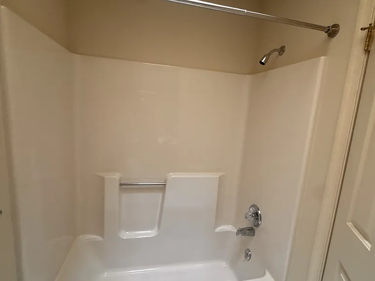 4282 Wimbledon Dr — Photo 31