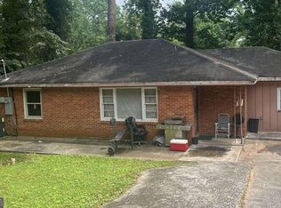 2863 Monterey Dr, Decatur, GA 30032