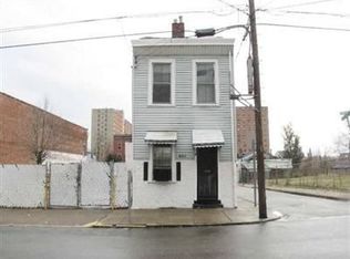 831 Findlay St, Cincinnati, OH 45214