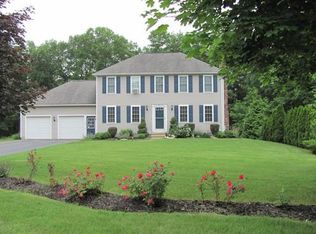 12 Heronwood Dr, Shrewsbury, MA 01545