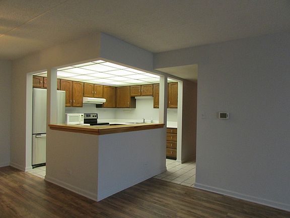 4th image of 350 Plum Creek Dr #3051