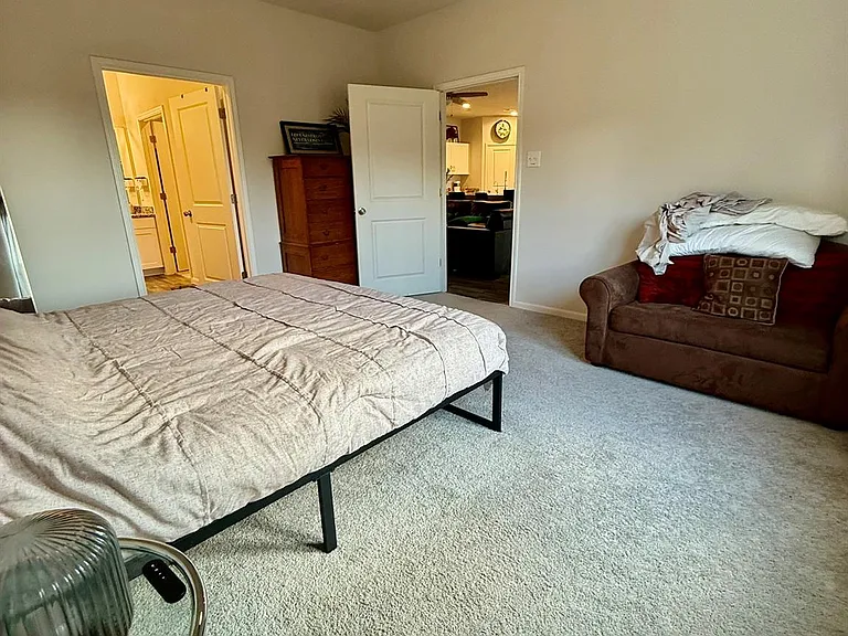302 Del Monte Dr — Photo 7