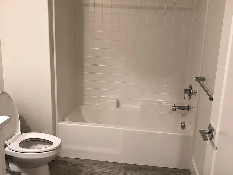 310 Riesling Ave #22 — Photo 6