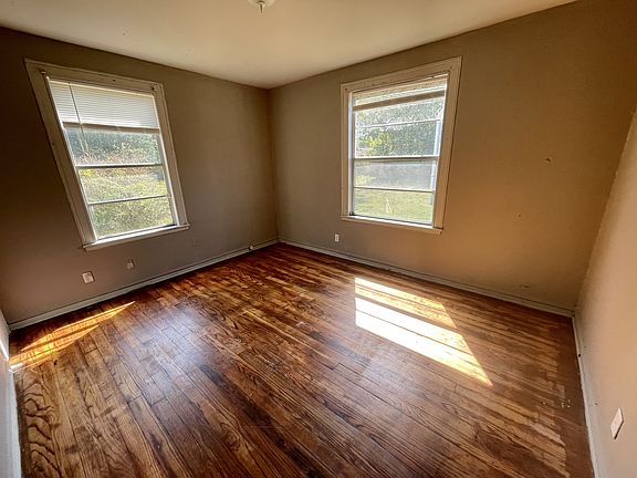3rd image of 804 Jane Dr #806JANE