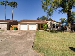 12119 Crystalwood Dr, Houston, TX 77013