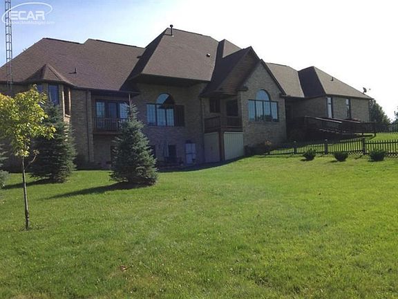 4th image of 9020 Highgrove Ct