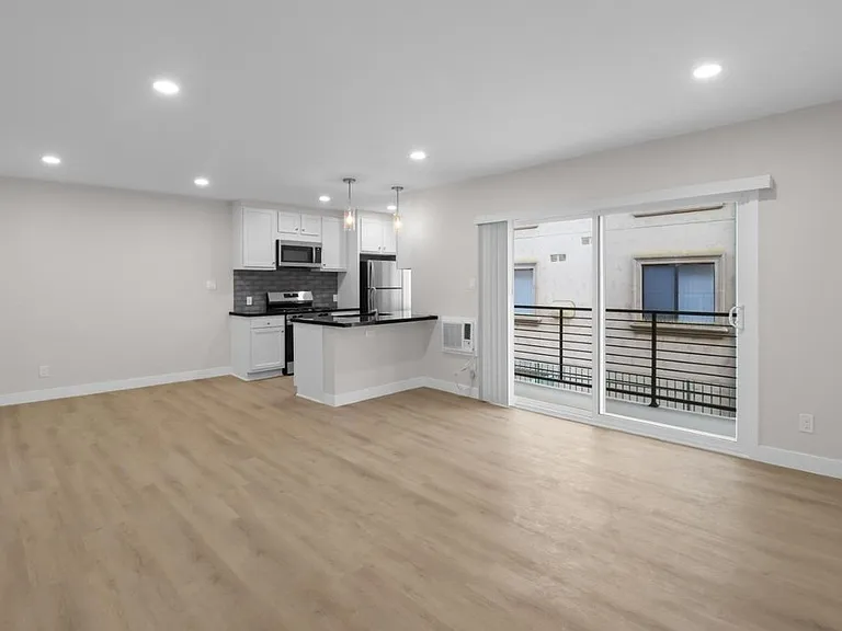 3848 Vinton Ave #3 — Photo 4