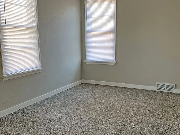 532 W Wheeler Ave — Photo 6