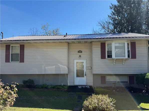 2849 Meadowview Dr, North Parkersburg, WV 26104