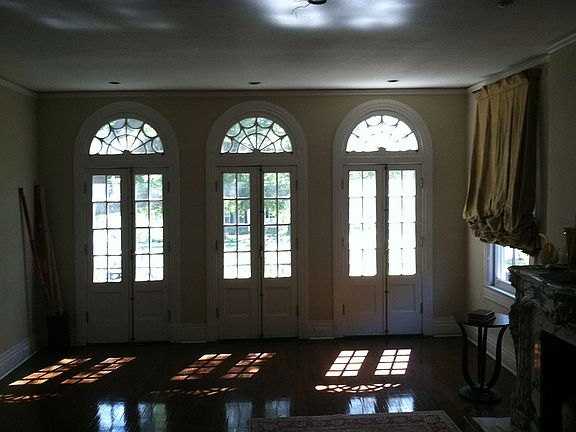 4th image of 5976 Canal Blvd