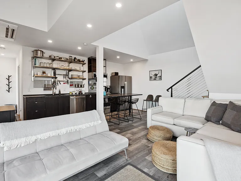 10 Anchor St — Photo 10
