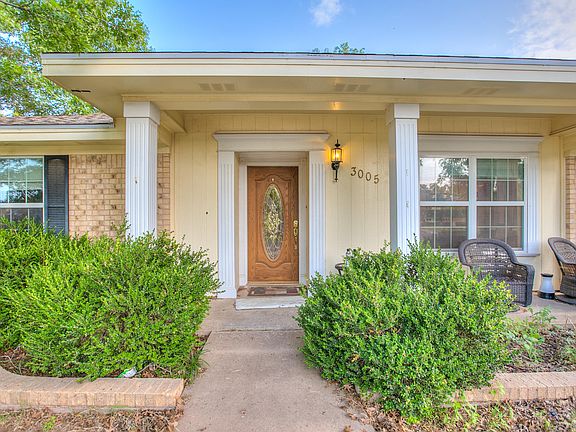 5th image of 3005 Sierra Dr