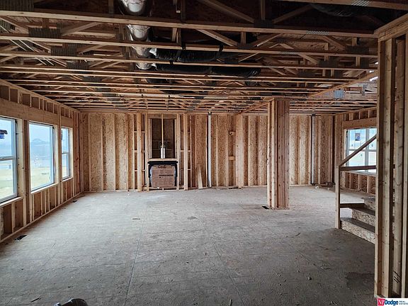 5th image of 11307 N 170th St