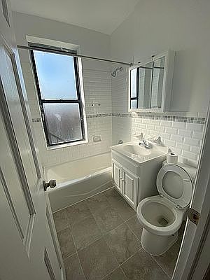 5th image of 773 44th St #C30