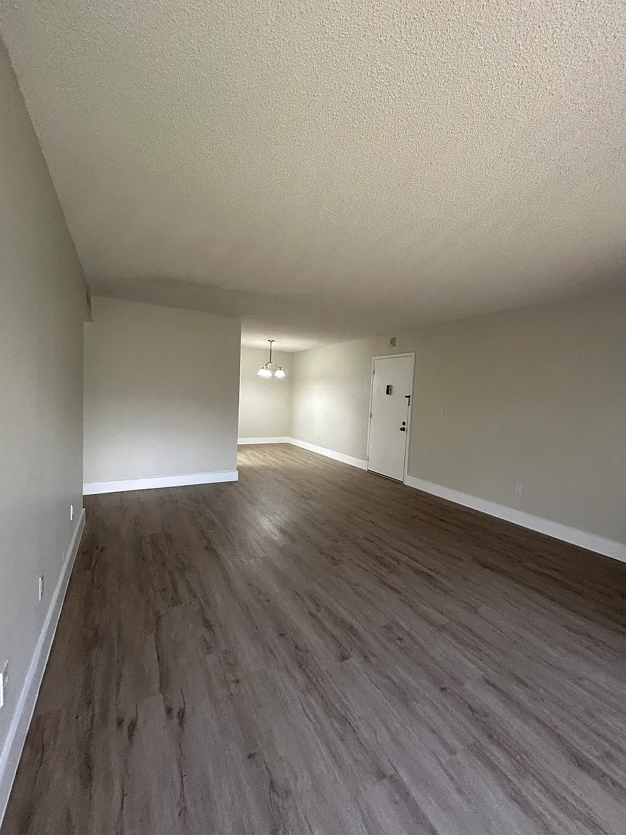 Building Photo - 7975 SW 86th St #223