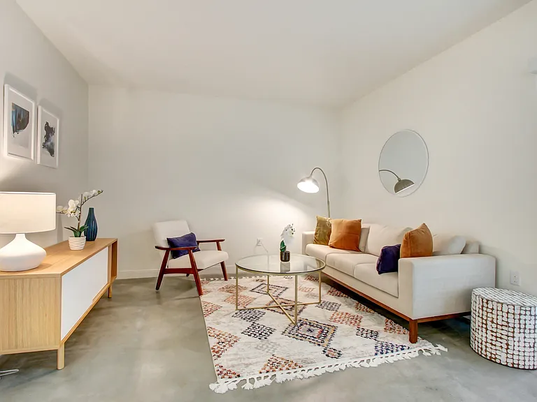 Watermark Apartments — Photo 54