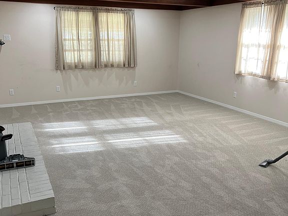 4th image of 1402 Lemorr Ave