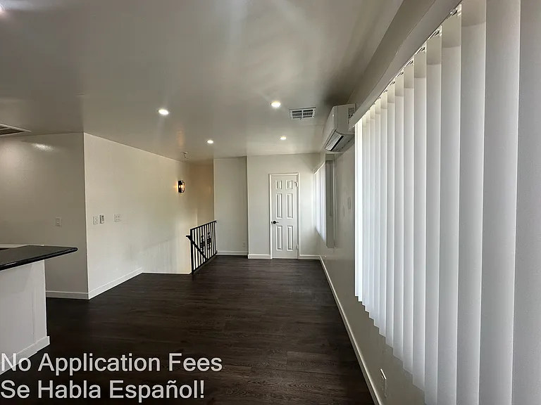 1415 Seward St — Photo 4