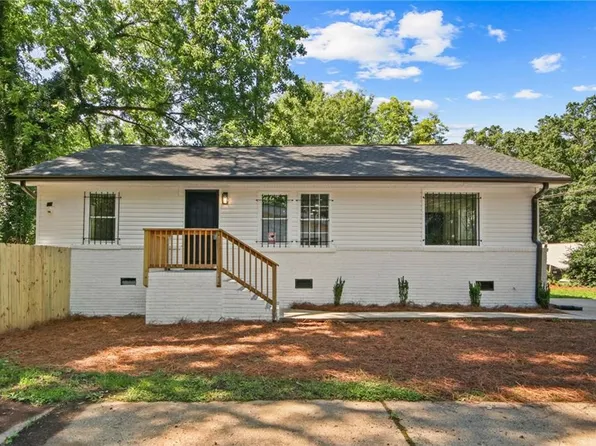110 Howell Dr SW, Atlanta, GA 30331