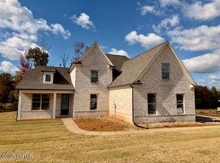 133 Westhaven Pl, Jackson, TN 38305
