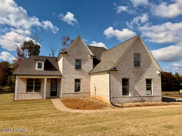 133 Westhaven Pl, Jackson, TN 38305